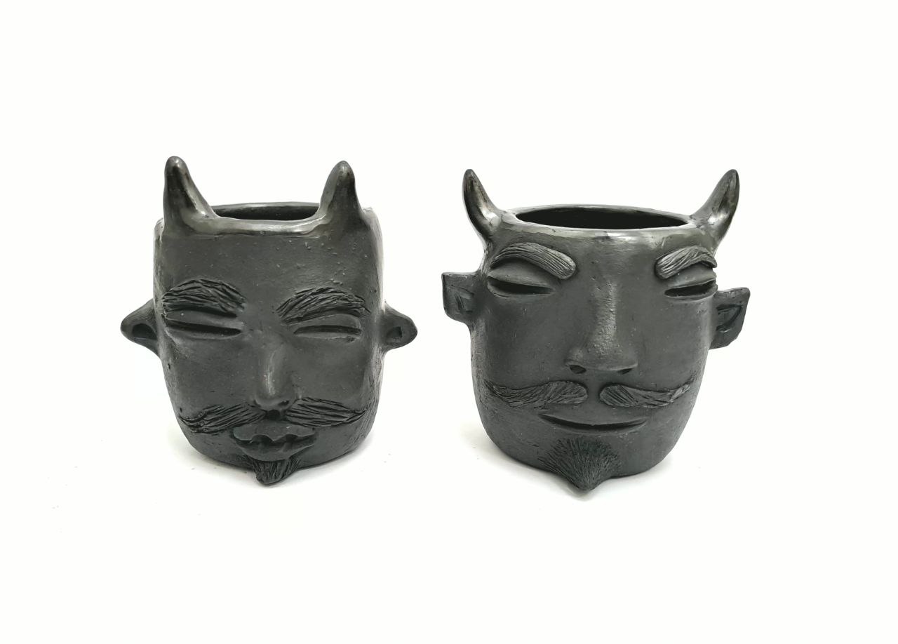 Par de mezcaleros diablitos 6.5cm (7) Par de mezcaleros diablitos 6.5cm (7)